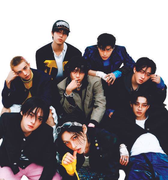 JYP 소속 스트레이 키즈는 국제음반산업협회 2025년 연간 글로벌 차트에서 K-팝 아티스트 중 유일하게 톱10에 들었다.