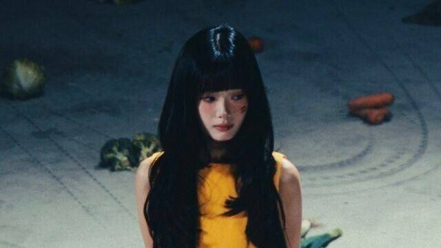 가수 한로로 선공개곡 '1111' MV / 어센틱