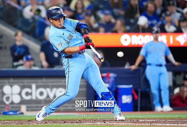 ▲ 데뷔전부터 6경기 연속 안타를 기록하고 있는 오카모토 카즈마.