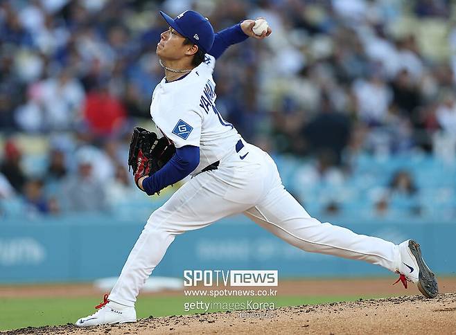 ▲ '월드시리즈 MVP' 야마모토 요시노부가 시즌 두 번째 등판에서 첫 패전을 안았다. 6이닝 2실점 호투에도 타선이 무득점에 그치면서 패전투수가 됐다. 다저스는 개막 후 6번째 경기에서 처음으로 무득점 패배를 당했다.