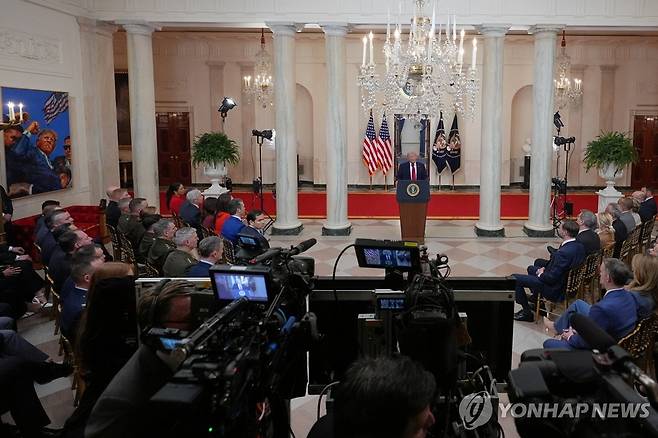 대국민 연설하는 도널드 트럼프 미국 대통령 [워싱턴 로이터=연합뉴스. 재판매 및 DB 금지]