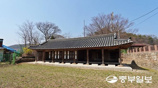 통진이청 전경. 유승혜 여행작가