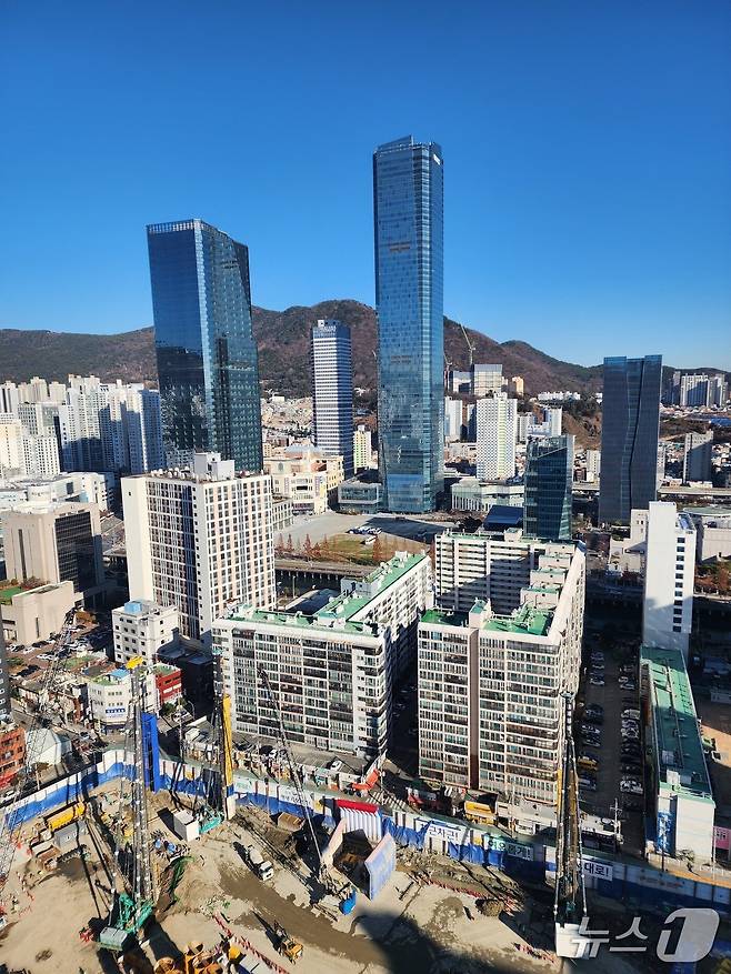 부산진구 범천 1-2구역 전경. 독자 제공. 재판매 및 DB금지)