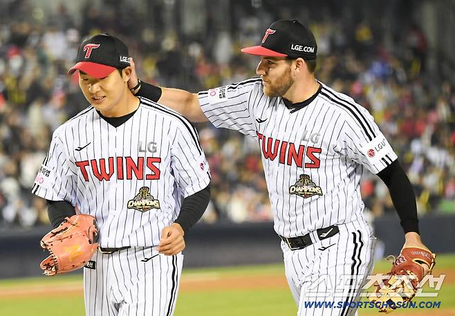 1일 잠실구장에서 열린 LG와 KIA의 경기. LG 우강훈이 숨을 고르고 있다. 잠실=박재만 기자 pjm@sportschosun.com/2026.04.01/