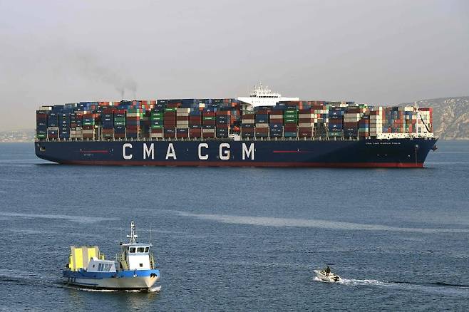지난 2018년 6월 29일 프랑스 마르세유에서 촬영된 프랑스 CMA CGM 소속 화물선.AFP연합뉴스