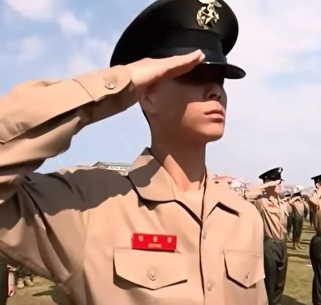 정동원. 사진ㅣ유튜브 ‘국방홍보원 KFN’ 영상 캡처