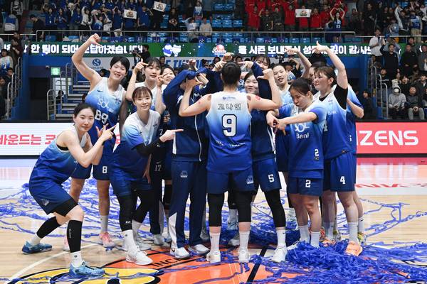 지난 1일 2025-2026시즌 마지막 경기를 마친 인천 신하은행 에스버드. /WKBL 제공