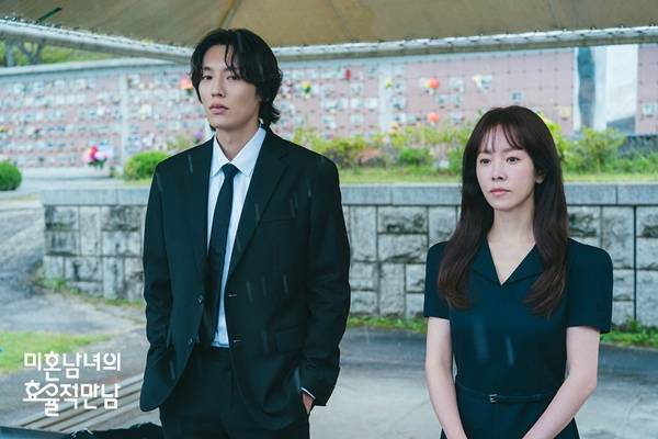 '미혼남녀의 효율적 만남' 스틸컷 ⓒJTBC