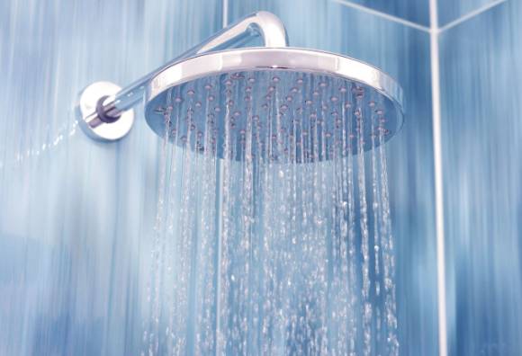 피부 건강을 해치는 잘못된 샤워 습관이 전문가 설명을 통해 나왔다. 사진은 본 기사 내용과 무관.  [사진=Alpine Kitchens & Bathrooms]