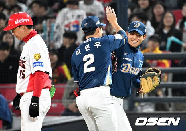 미소 되찾은 '슈퍼루키'