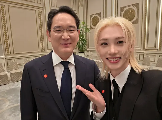 필릭스 SNS 캡처