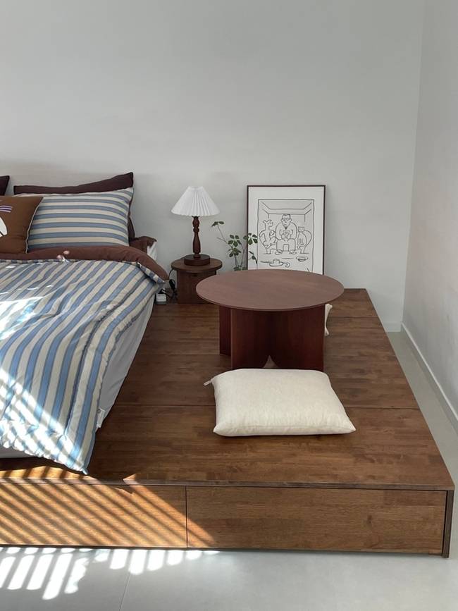 ▲ 머무는 관광도시 도약을 위해 금리단길 일대 빈집 5곳을 리모델링한 '각산마을호텔' 실내 구미시 제공.