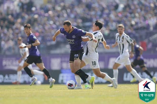 FC안양과 FC서울이 연고 더비에서 승패를 가리지 못했다. 사진=한국프로축구연맹