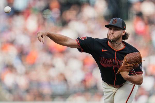 샌프란시스코 선발 랜든 루프는 좋은 구위를 보여줬으나 대량 실점을 피하지 못했다. 사진= AP= 연합뉴스 제공