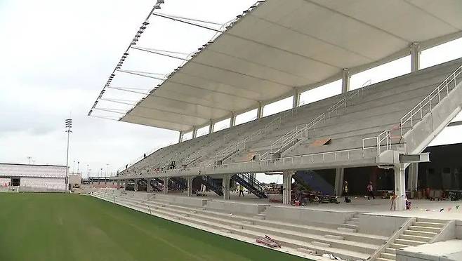 북중미월드컵 유럽PO를 통과해 막차에 탑승한 한국의 첫 상대 체코는 FIFA의 결정에 의해 평지인 미국 댈러스에 캠프를 차린다. 체코 선수단의 전용 훈련장인 맨스필드 스타디움. 사진출처｜폭스 스포츠