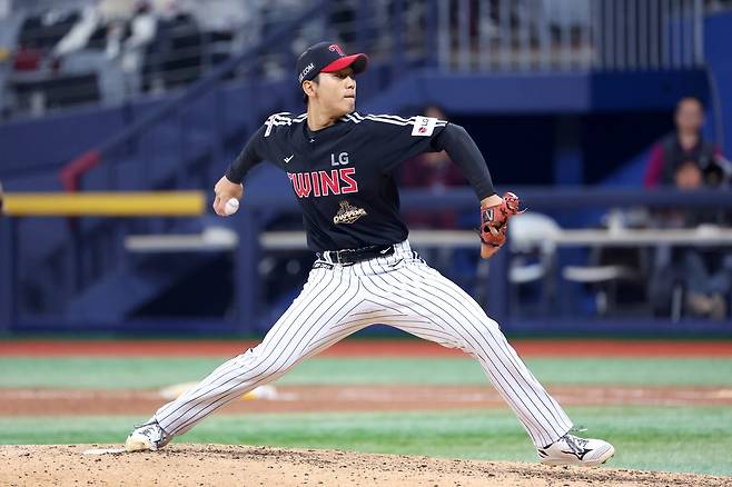 4일 키움전에서 홀드를 챙긴 우강훈 [LG 트윈스 제공. 재판매 및 DB 금지]