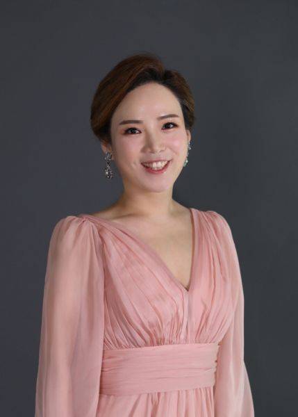 메조소프라노 방신제.