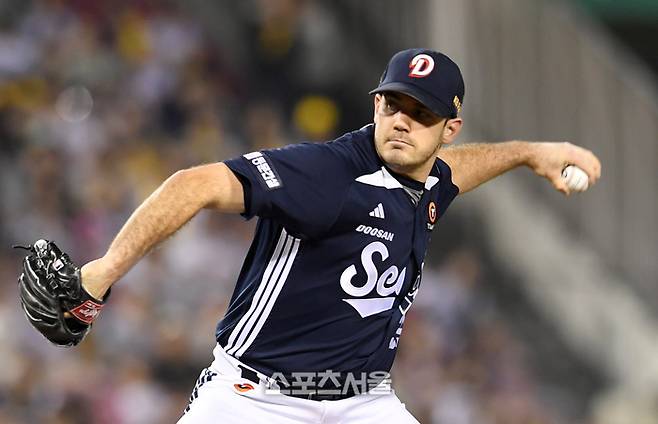 두산 잭 로그. 박진업 기자 upandup@sportsseoul.com