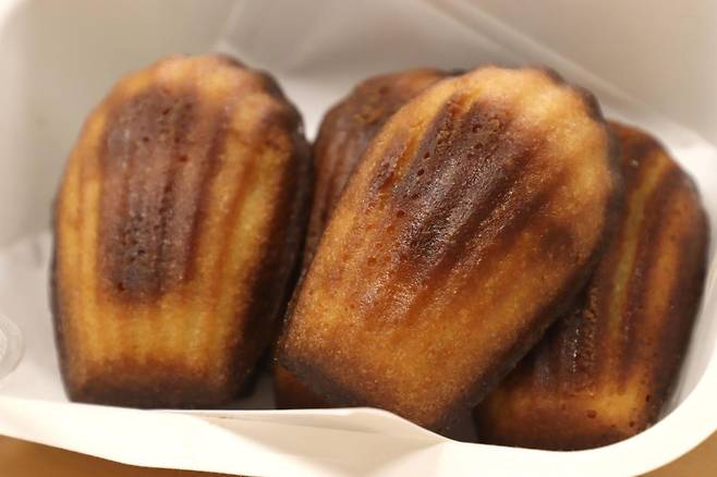 상하이 버터떡은 과다 섭취 시 대사질환과 관절 건강을 위협할 수 있어 주의가 필요하다. ⓒ뉴시스