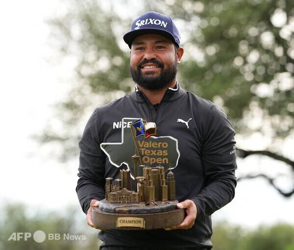 2026년 첫 메이저 대회인 마스터스 토너먼트 '전초전' 격인 미국프로골프(PGA) 투어 발레로 텍사스 오픈 우승을 차지한 J.J. 스펀(미국). 사진제공=ⓒAFPBBNews = News1 (사진을 무단으로 사용하지 마십시오.)