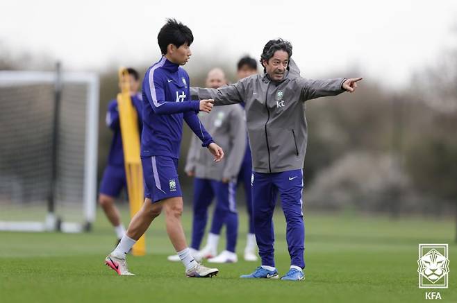 주앙 아로소 축구대표팀 수석코치. 사진=KFA