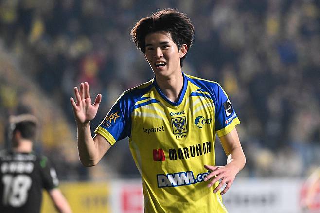 신트트라위던 공격수 고토 게이스케가 지난 3월 8일 벨기에 신트트라위던 다이오 와사비 스타이언 스타디움에서 열린 세르클 브뤼헤와의 프로리그에 출전하고 있다. AFP