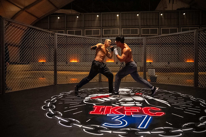 넷플릭스 ‘사냥개들2’ 스틸컷