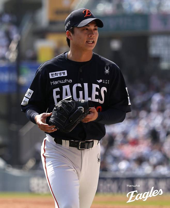 ▲ 대만 출신 왕옌청은 항상 성실한 훈련 태도로 김경문 감독의 호평을 한몸에 받고 있다 ⓒ한화 이글스