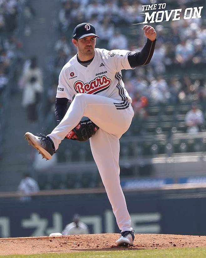 ▲ 지난해 우여곡절 끝에 두산 유니폼을 입은 잭 로그는 두산의 어쩔 수 없었던 선택을 최상의 선택으로 바꿔놨다 ⓒ두산베어스