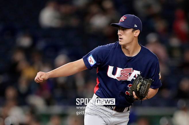 ▲ 노아 송은 규정에 따라 의무 군 복무를 해야 했고, 전역 후 허리와 팔꿈치 부상이 겹치며 오랜 기간 재활에 매달려야 했다