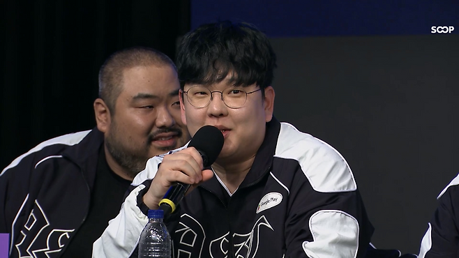 마지막 자리 바꾸기에서 조일장과 조기석의 위치가 바뀌었다(출처=ASL 실황 캡처).