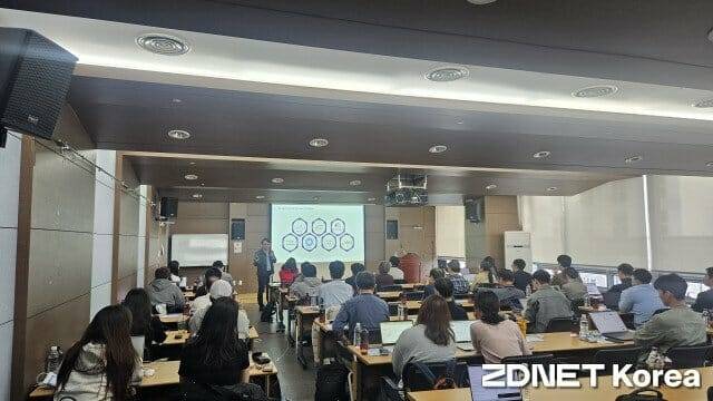 클루커스가 구글 클라우드와 함께 대전 연구기관 대상 핸즈온 세미나를 개최했다. (사진=지디넷코리아)