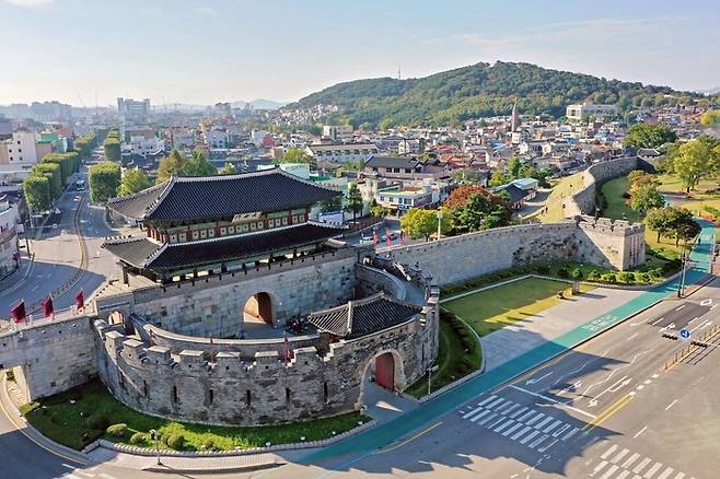 수원화성 장안문 전경. [수원시]