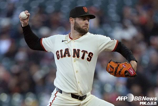 아드리안 하우저는 결과보다 좋은 투구 내용 보여줬다. 사진(美 샌프란시스코)=ⓒAFPBBNews = News1