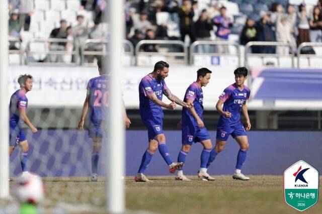 파주 프런티어./프로축구연맹