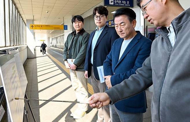 의정부시가 8일 GTX-C 의정부역 사업 예정지에 대한 현장 점검을 실시하고 있다.ⓒ