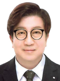 신율 명지대 정치외교학과 교수