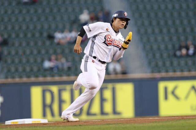 3번 타석에서 멀티 히트를 기록한 박준순./두산 베어스