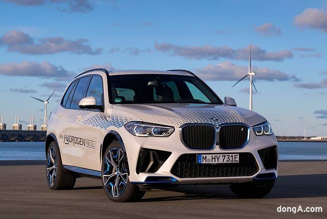 BMW iX5 하이드로젠. BMW 제공