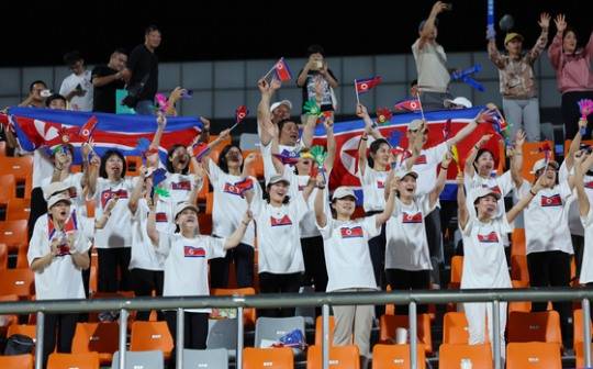 2022 항조우 아시안게임에서 북한 응원단 모습 [연합뉴스 자료사진]