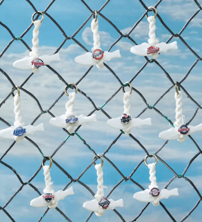 CJ온스타일에서 판매하는 KBO굿즈. [CJ온스타일]