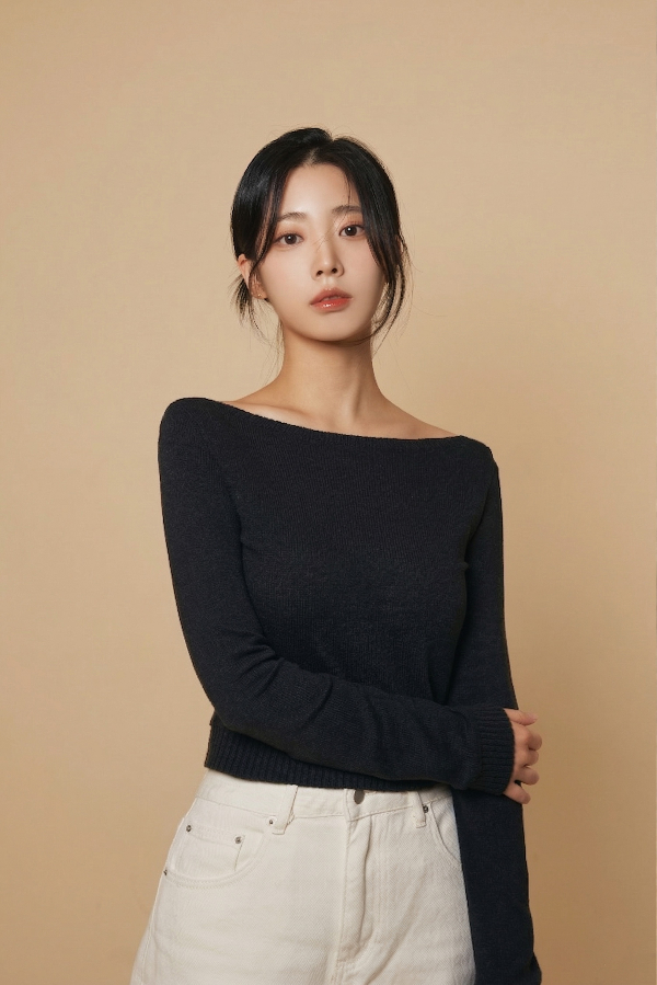 소속사 F&F엔터테인먼트는 9일 “김규리가 MBC 새 금토드라마 ‘21세기 대군부인’에 캐스팅됐다” 극중 노상현의 비서로 분한다“고 공식입장을 밝혔다.