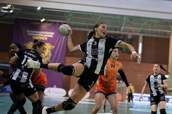 사진 2025/26 시즌 스페인 여자 핸드볼 리그 말라가와 베라 베라 경기 모습, 사진 출처=말라가