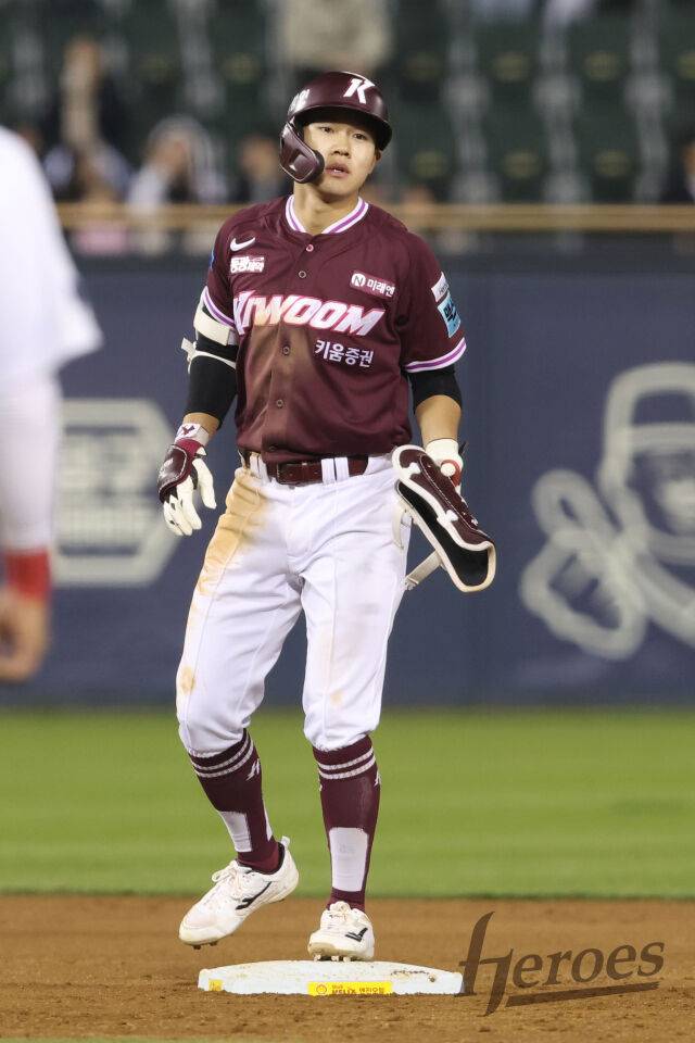 첫 멀티 히트와 장타를 기록한 박한결./키움 히어로즈