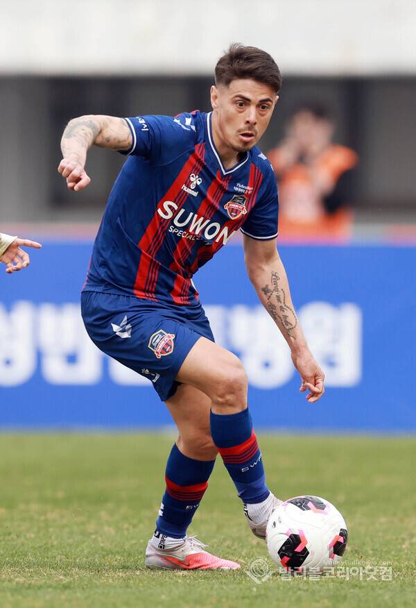 '승격 후보 맞대결' 수원FC-대구, 11일 격돌…사진은 수원FC 윌리안.(사진=김경수 기자/ 2026.03.28.)