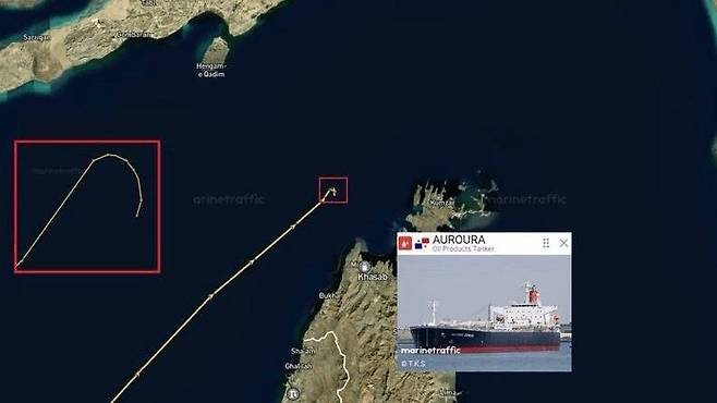 호르무즈 해협 출구쪽에서 항로 변경하는 유조선 [프레스TV 캡처. 재판매 및 DB 금지]