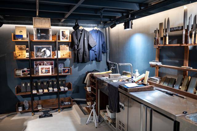 경기 안산시에 위치한 정회승 셰프의 연마 공방. 교육과 연마를 함께하는 공간이다. 장준우 제공