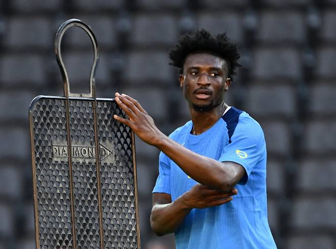 토트넘 홋스퍼 에이스 모하메드 쿠두스의 부상이 재발했다. 사진은 지난해 8월12일 쿠두스가 이탈리아 우디네 블루에너지 스타디움에서 훈련 중인 모습. /로이터=뉴스1