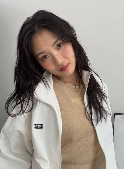 김혜윤 소셜 미디어