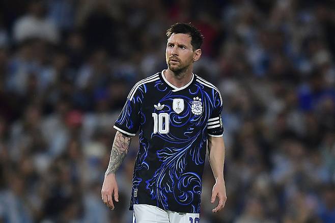 아르헨티나 리오넬 메시가 지난 1일 잠비아전에서 그라운드를 누비고 있다. Getty Images코리아